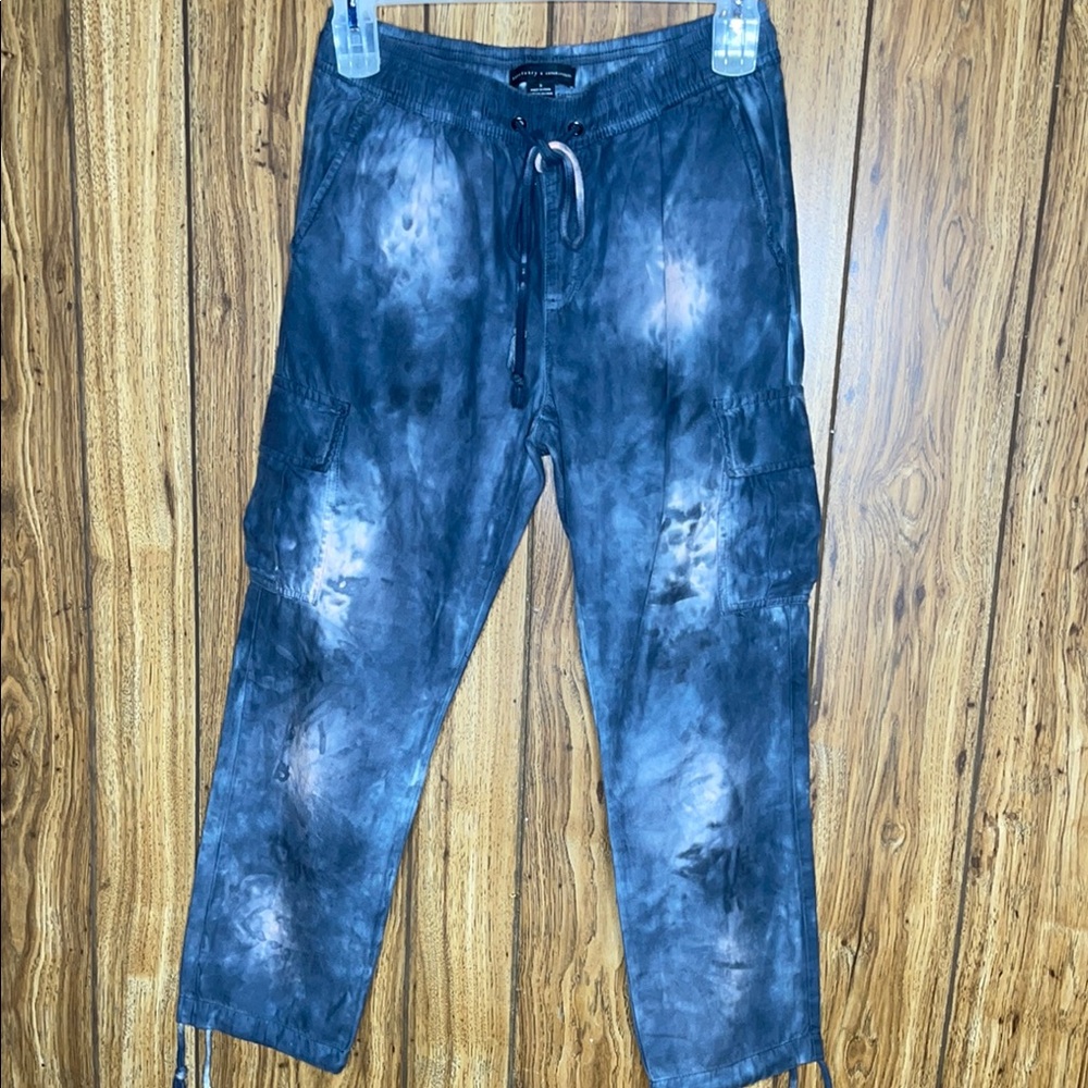 Anthropology Black and Gray Cargo Pants with Relaxed Fit